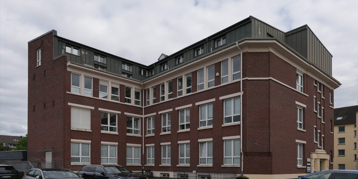 akp-krefeld_Luisenstrasse_1200px akp-krefeld_Luisenstrasse_1200px